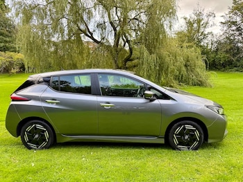 2022 (22) - 110kW Acenta 39kWh 5dr Auto