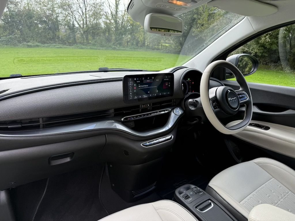 Used Fiat 500e C 2022 for sale - 76387137: Photo 18