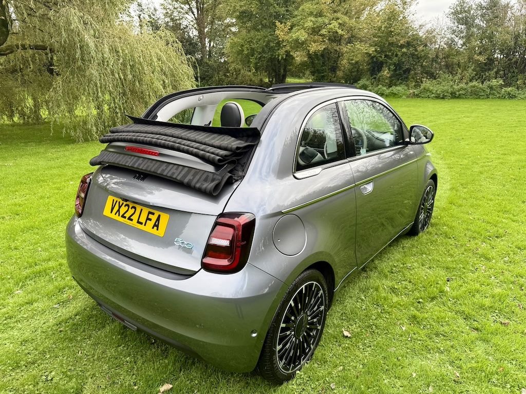 Used Fiat 500 2022 for sale - 76387137: Photo 2