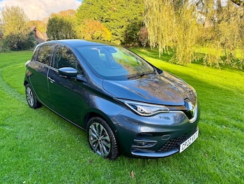 Used Renault Zoe 2022 for sale - 76325882: Photo 2