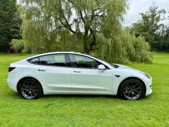 2023 (23) - RWD 4dr Auto