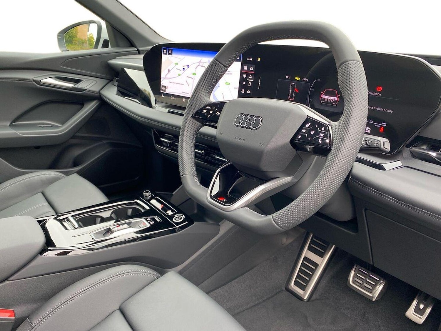 Used Audi Q6 e-tron 2025 for sale - 76974539: Photo 15