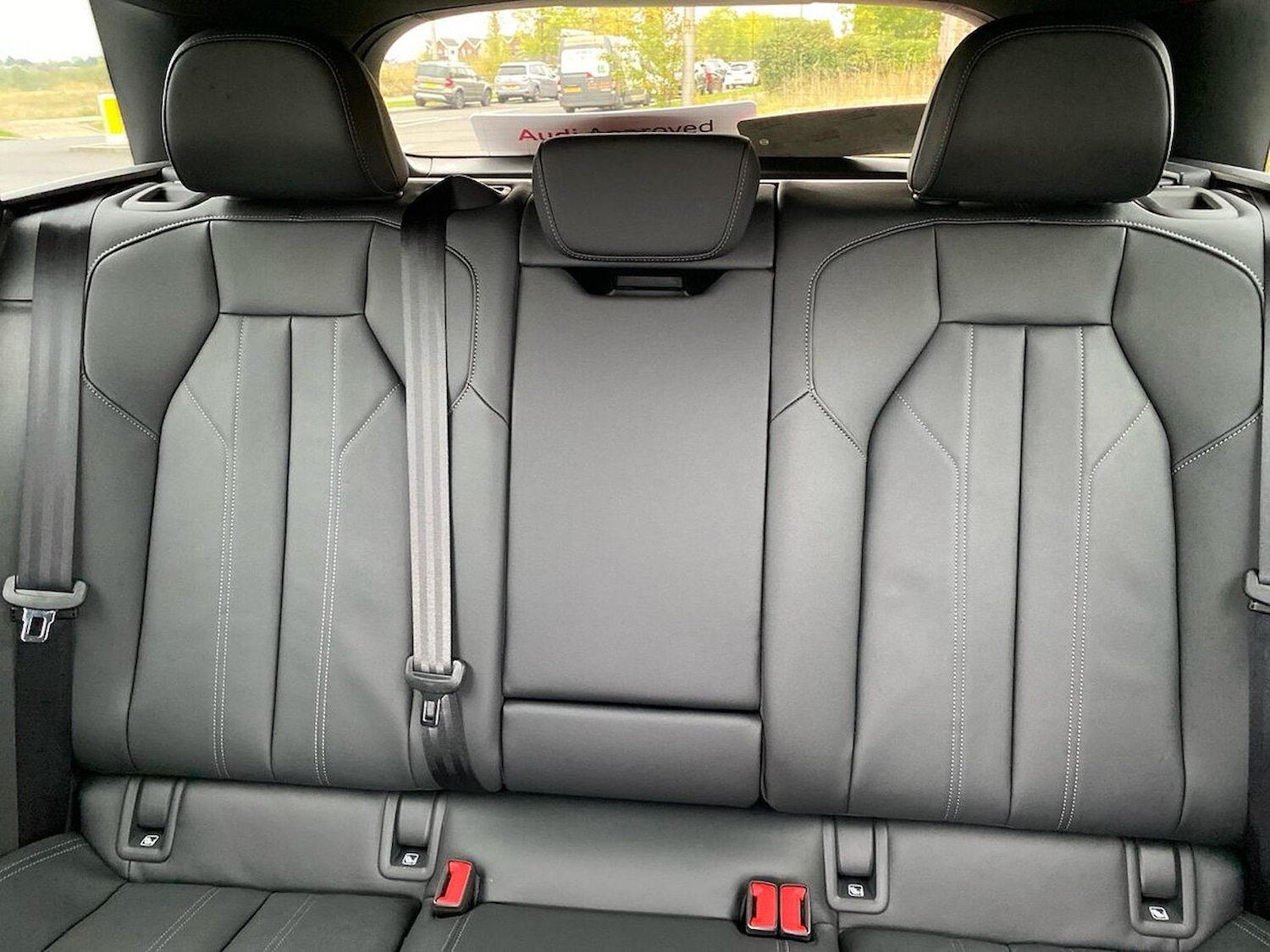 Used Audi Q6 e-tron 2025 for sale - 76974539: Photo 16