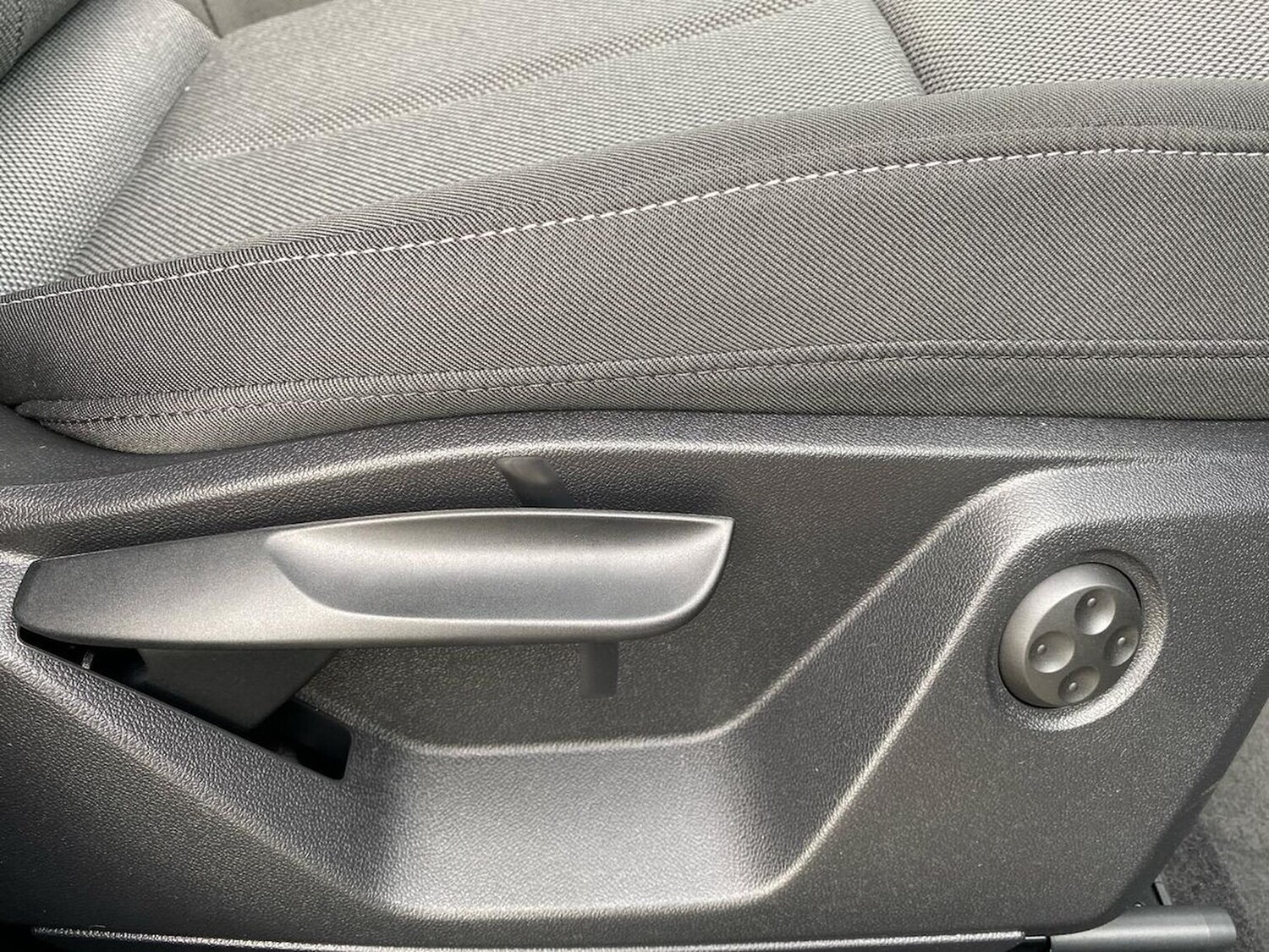 Used Audi Q2 2025 for sale - 77019476: Photo 32