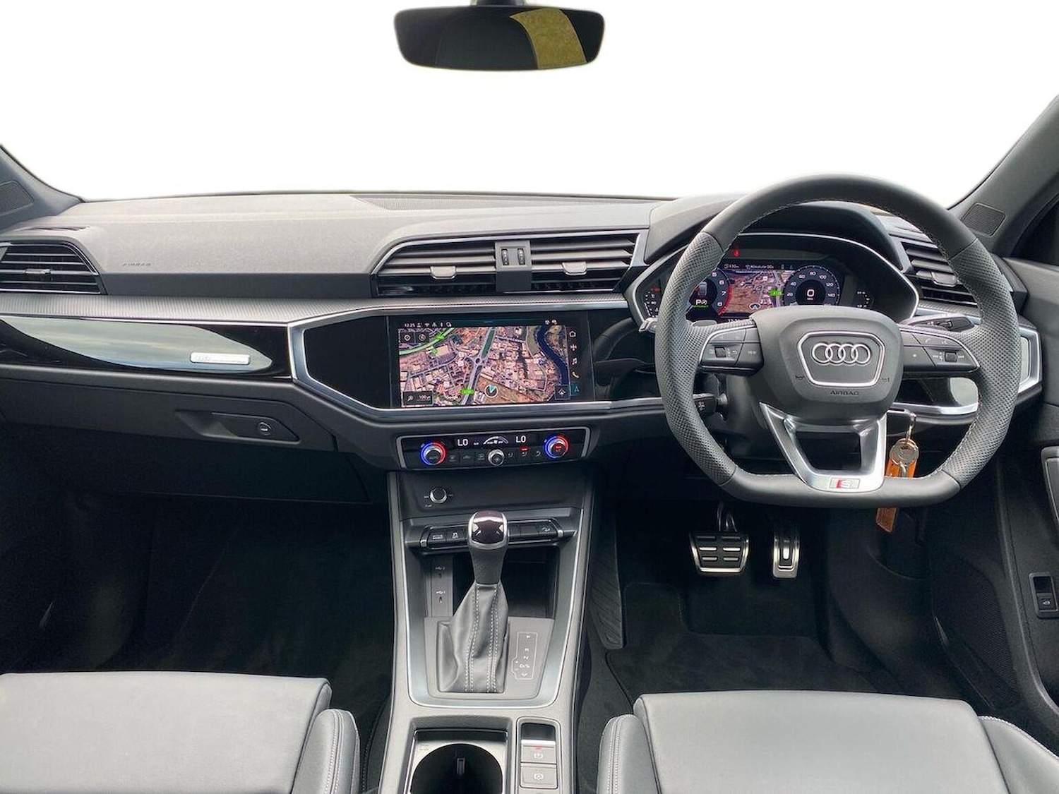 Used Audi Q3 2025 for sale - 77946080: Photo 8