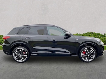 Used Audi Q5 2025 for sale - 79379596: Photo