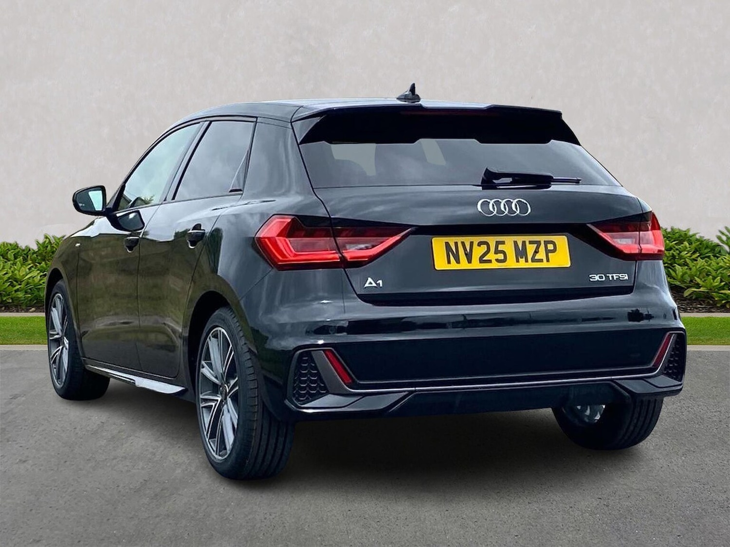 Used Audi A1 2025 for sale - 77028054: Photo 2