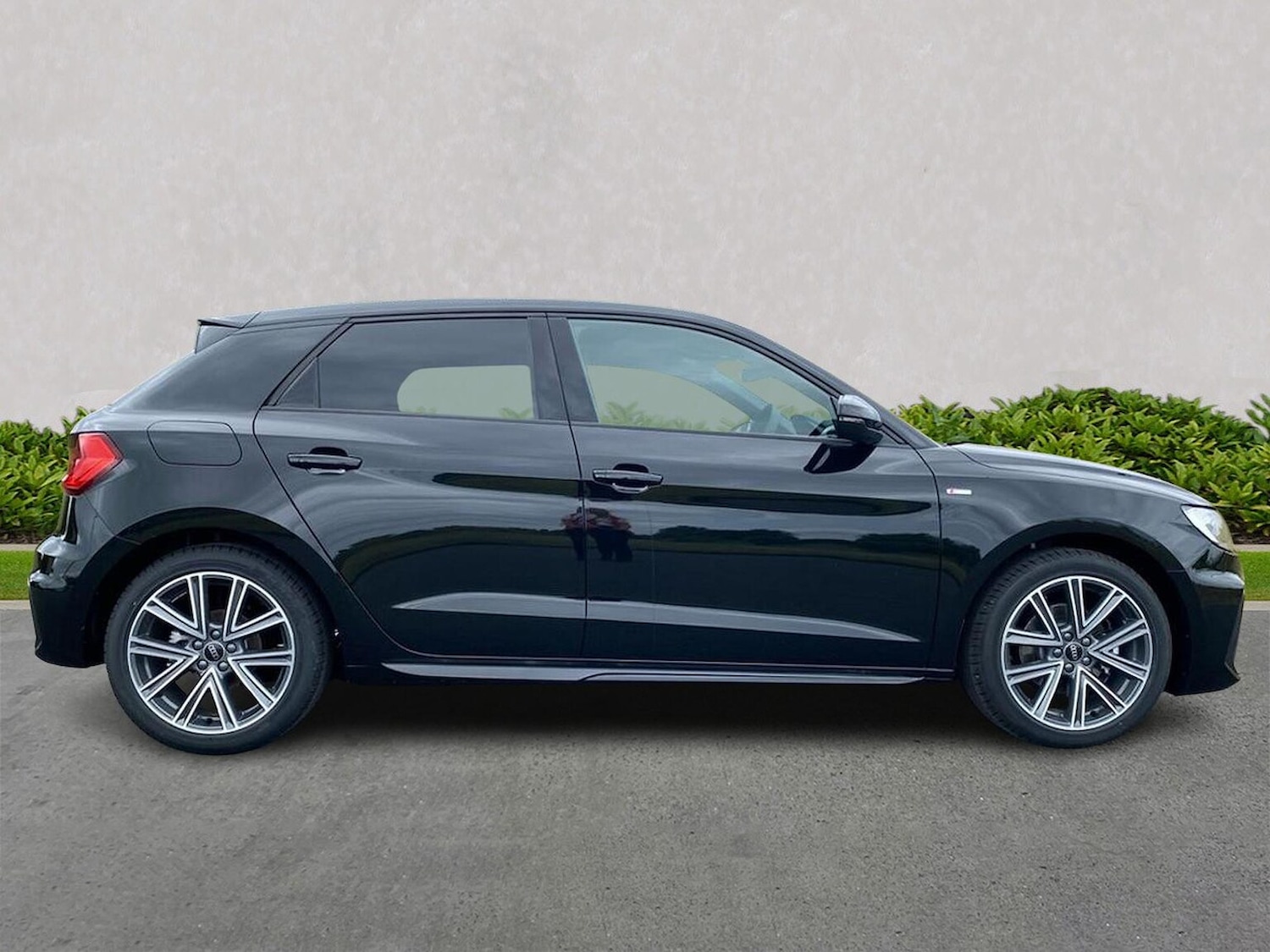 Used Audi A1 2025 for sale - 77028054: Photo 3