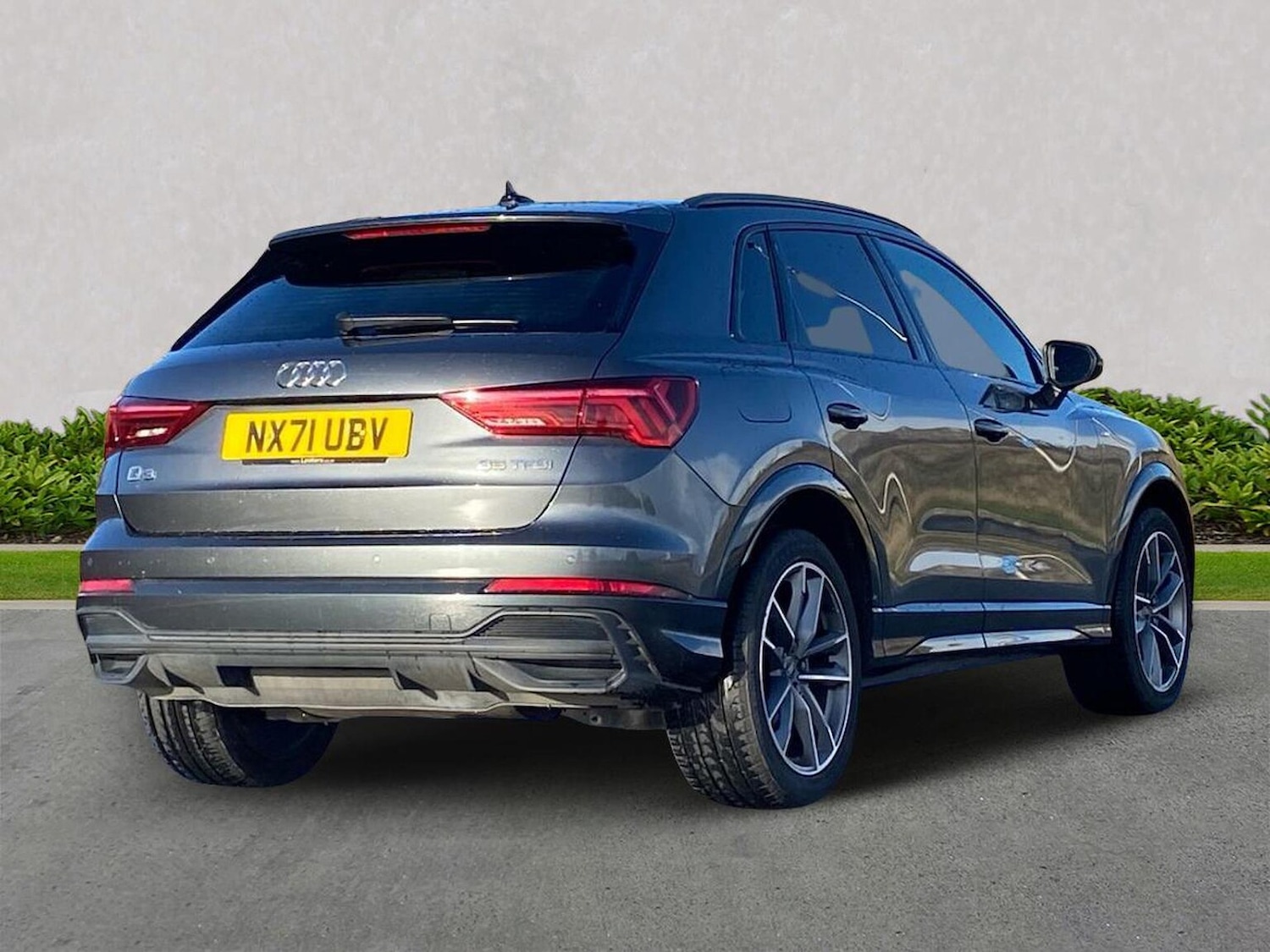 Used Audi Q3 2021 for sale - 76974543: Photo 18