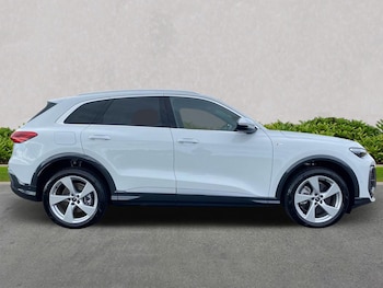 Used Audi Q5 2025 for sale - 79379563: Photo