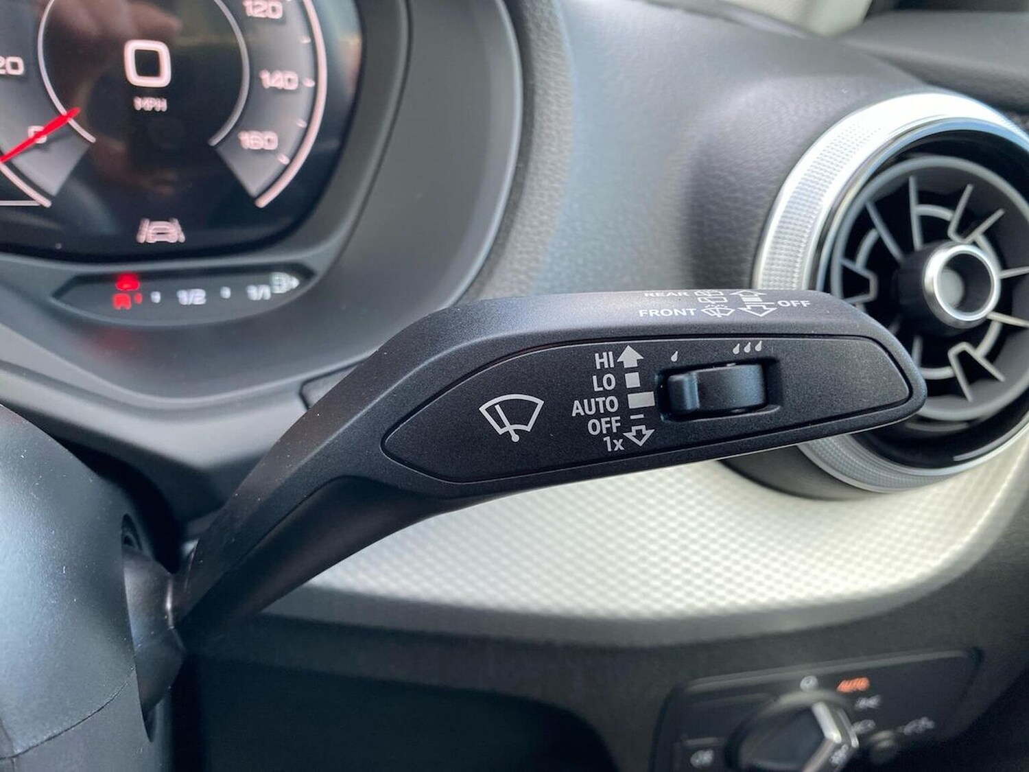 Used Audi Q2 2025 for sale - 76699381: Photo 28