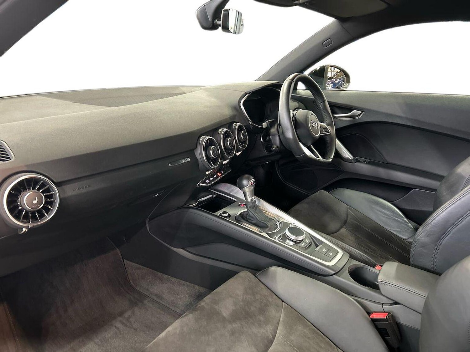 Used Audi TT 2023 for sale - 76149537: Photo 7