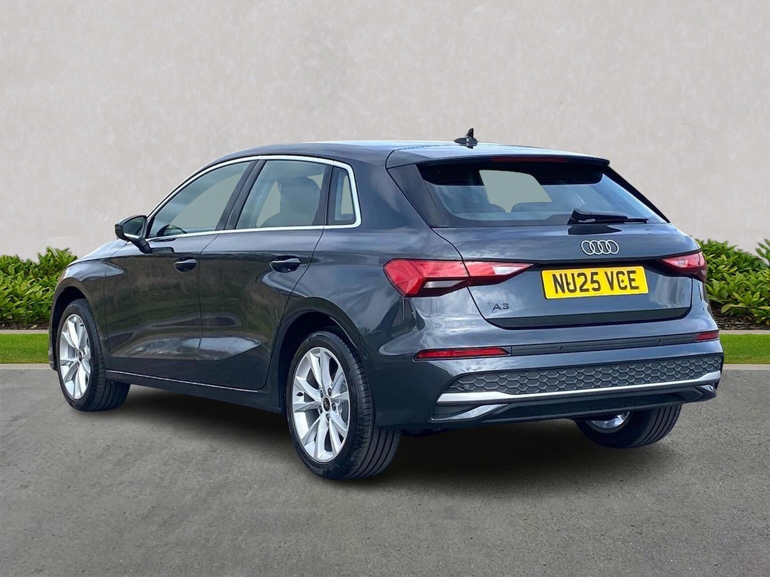 Used Audi A3 2025 for sale - 76521002: Photo 2