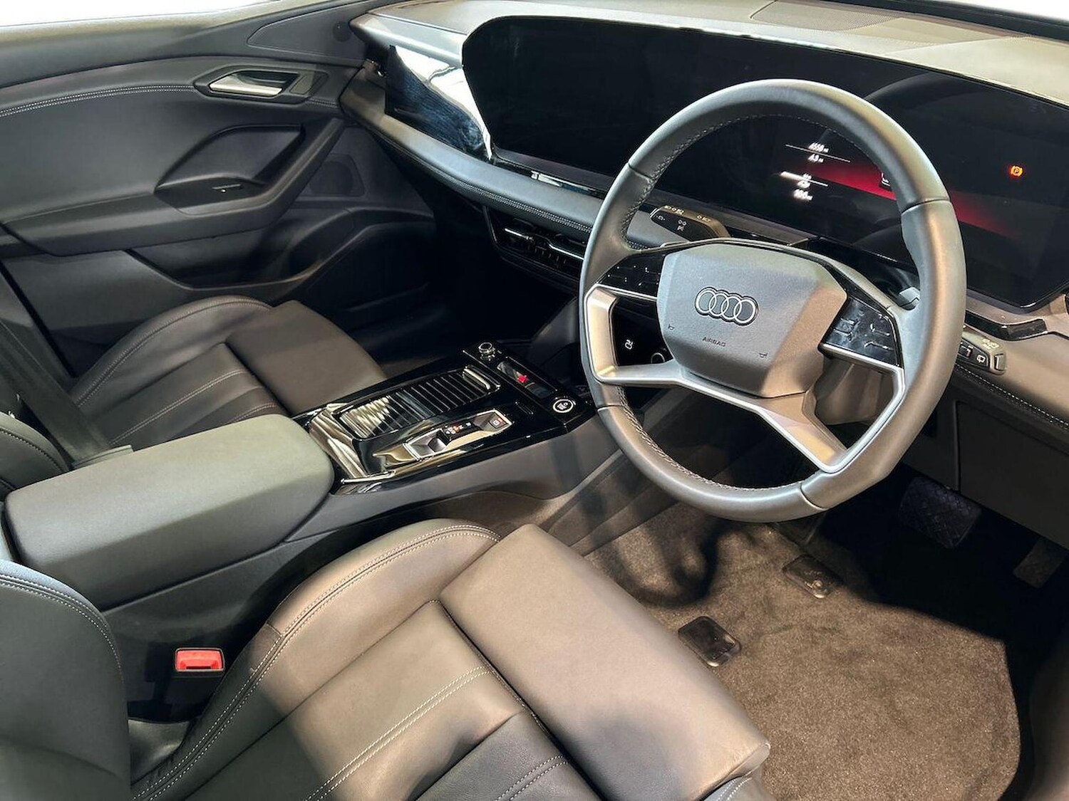 Used Audi Q6 e-tron 2025 for sale - 78193200: Photo 17