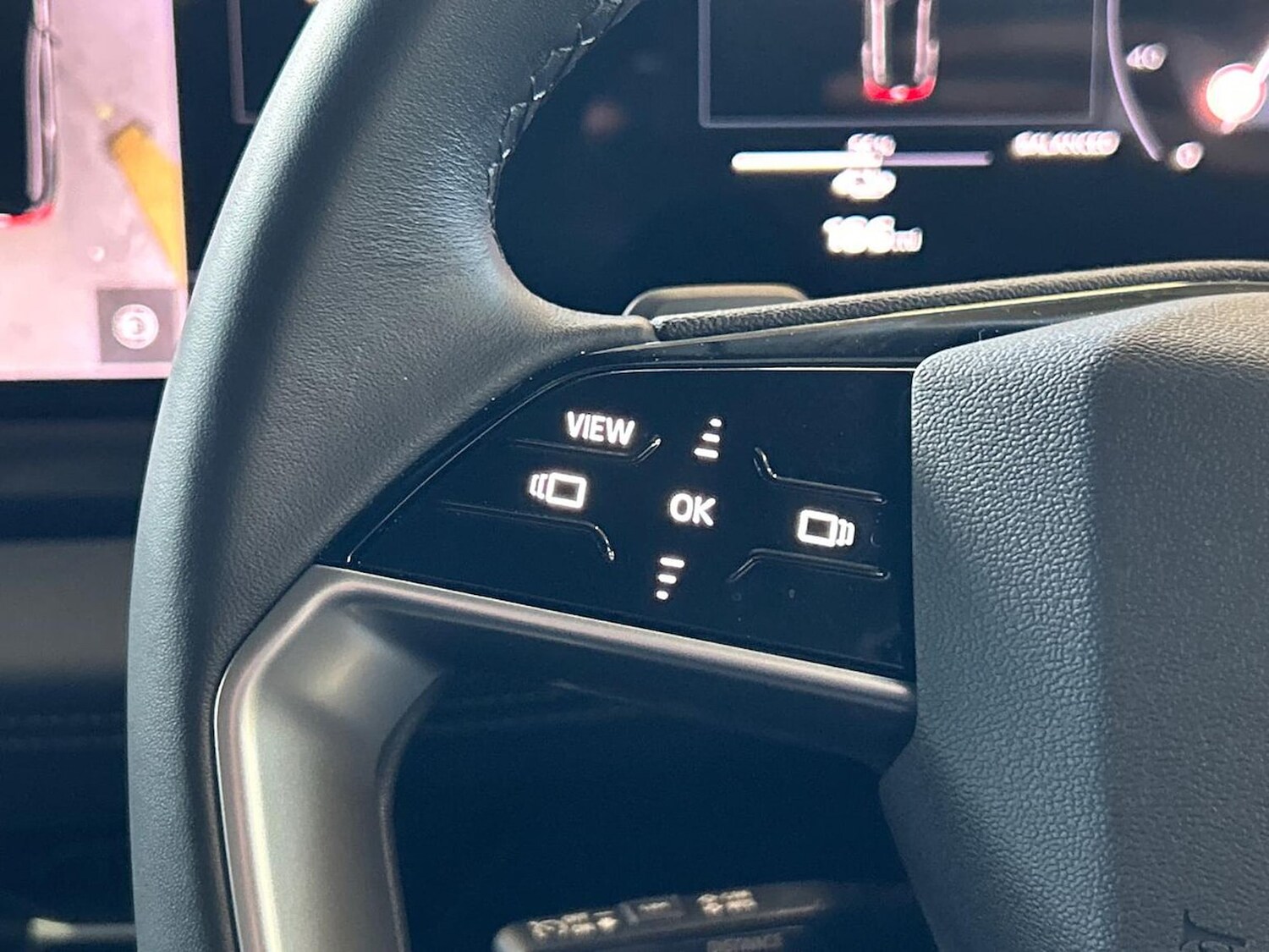 Used Audi Q6 e-tron 2025 for sale - 78193200: Photo 28