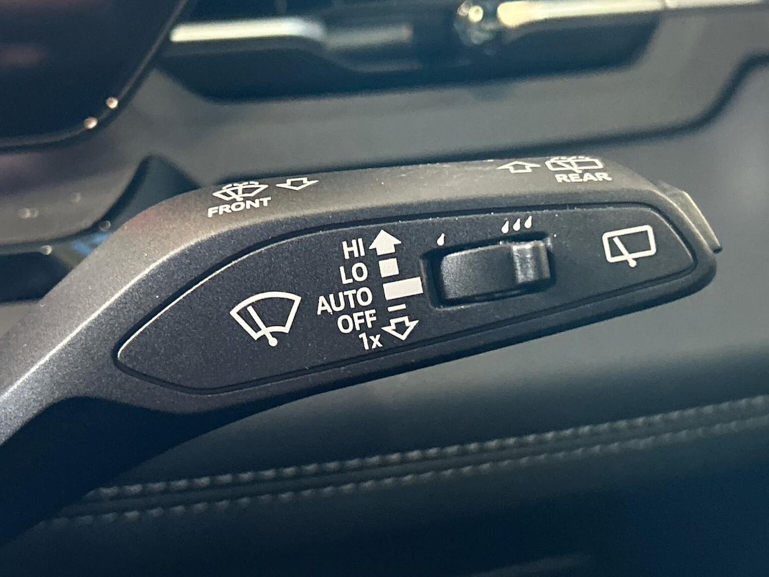 Used Audi Q6 e-tron 2025 for sale - 78193200: Photo 30