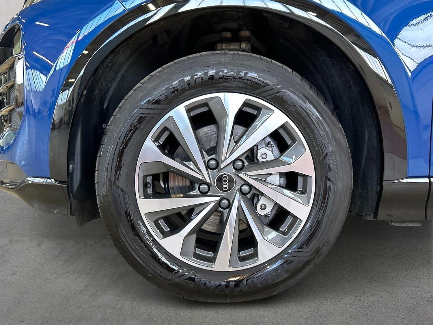 Used Audi Q6 e-tron 2025 for sale - 78193200: Photo 8