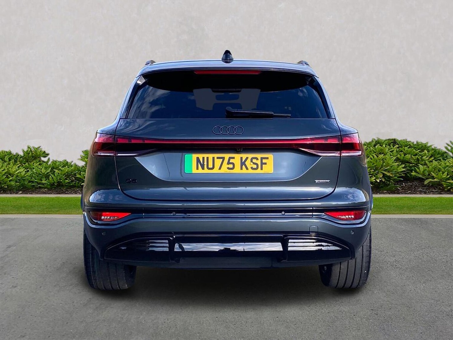 Used Audi Q6 e-tron 2025 for sale - 76749013: Photo 4