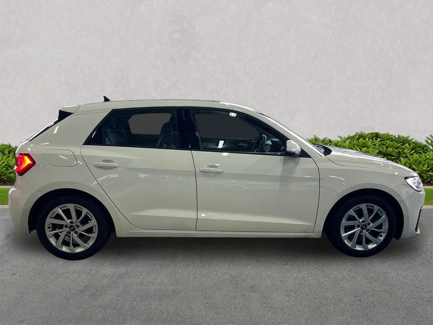 Used Audi A1 2023 for sale - 76198394: Photo 3
