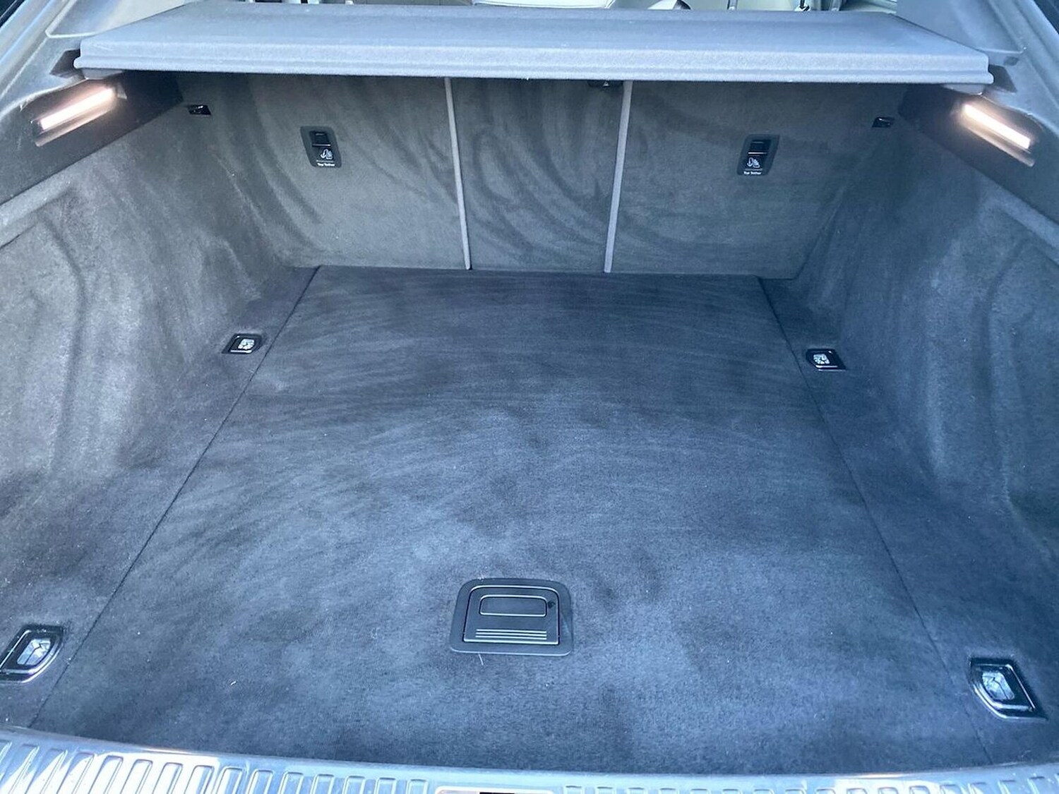 Used Audi e-tron 2021 for sale - 76809364: Photo 17