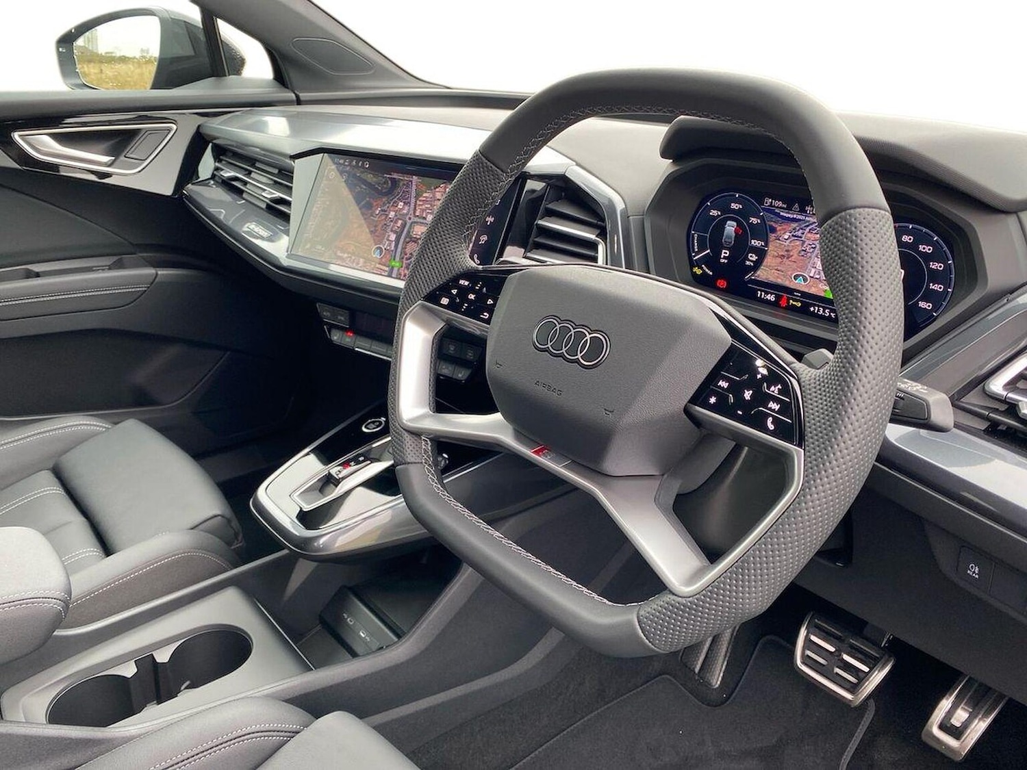 Used Audi Q4 e-tron 2025 for sale - 76699374: Photo 15