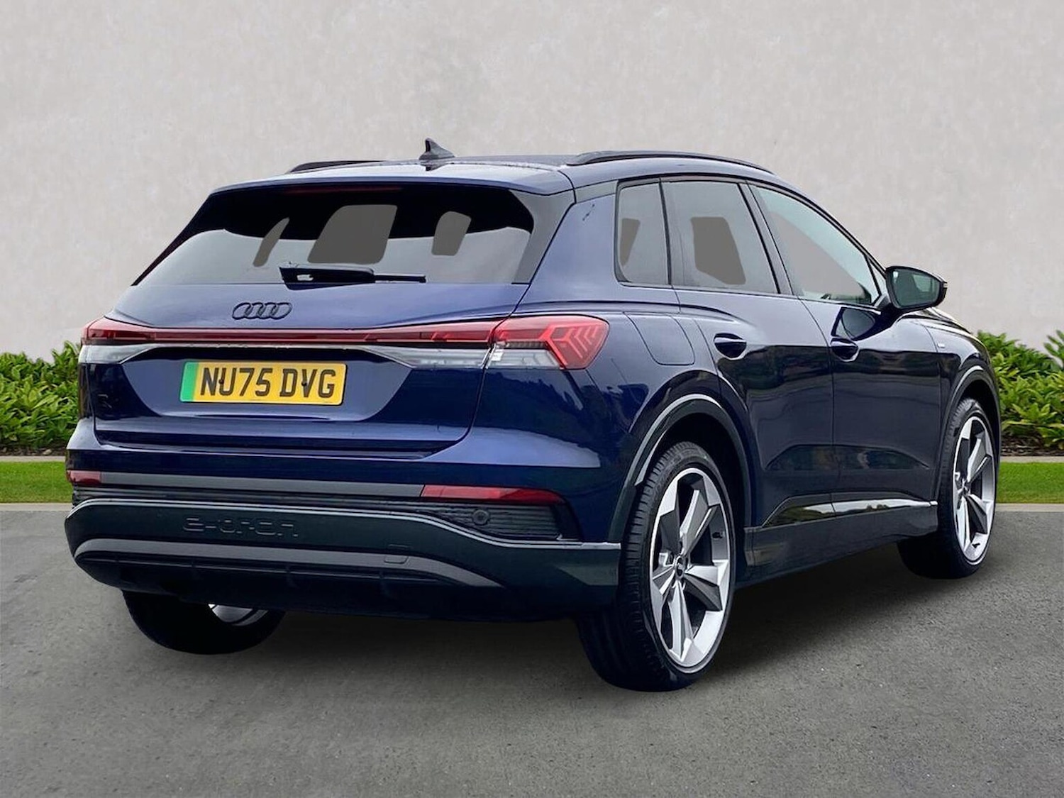 Used Audi Q4 e-tron 2025 for sale - 76699374: Photo 18