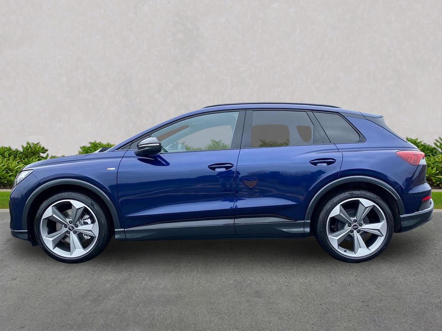Used Audi Q4 e-tron 2025 for sale - 76699374: Photo 19