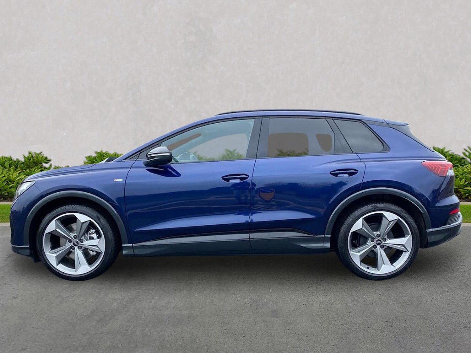 Used Audi Q4 e-tron 2025 for sale - 77603700: Photo 19