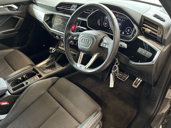 Used Audi Q3 2023 for sale - 76149554: Photo 15