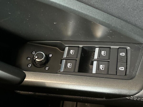 Used Audi Q3 2023 for sale - 76149554: Photo 21
