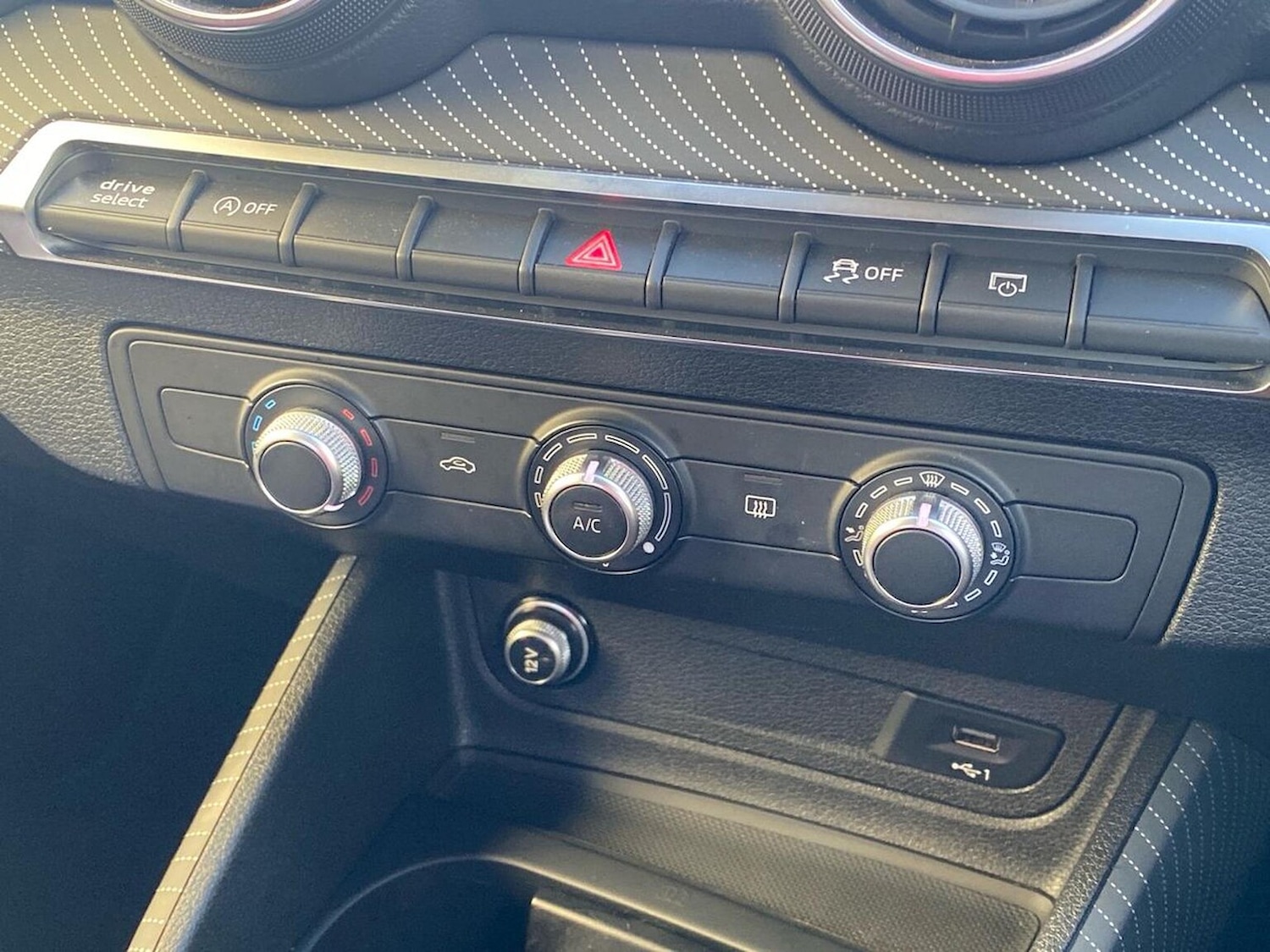 Used Audi Q2 2020 for sale - 76893312: Photo 12