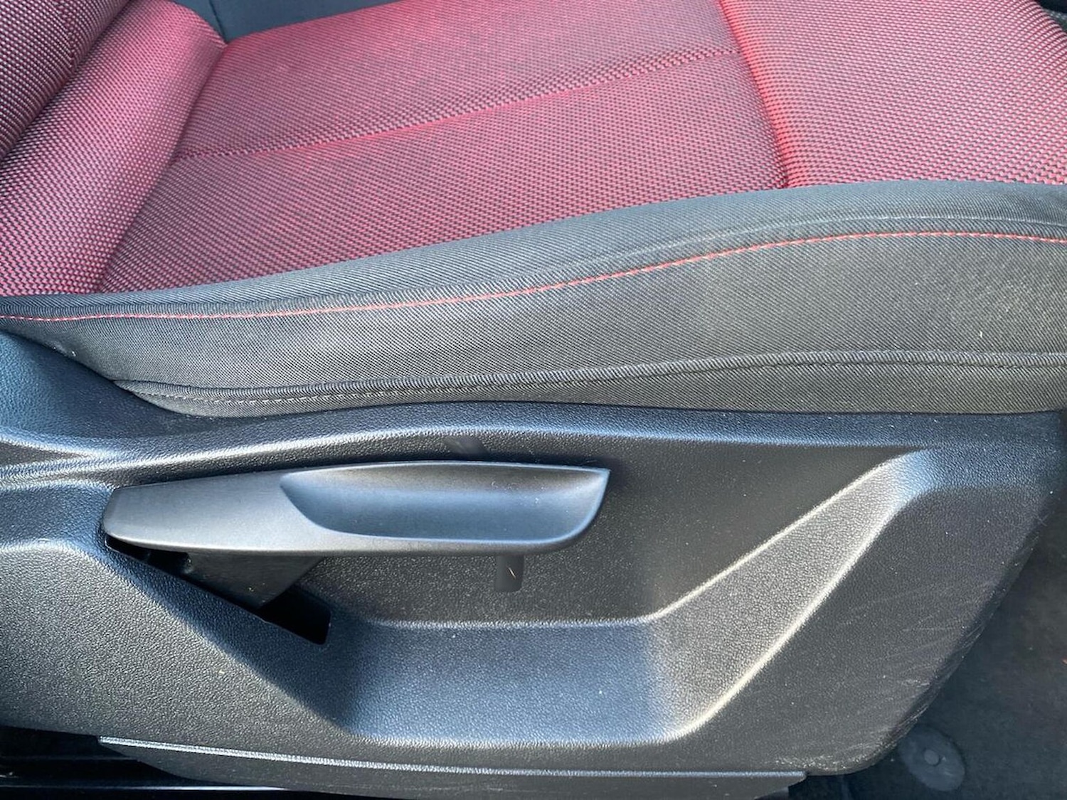 Used Audi Q2 2020 for sale - 76893312: Photo 30