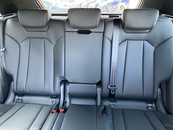 Used Audi Q8 2025 for sale - 76114283: Photo 16