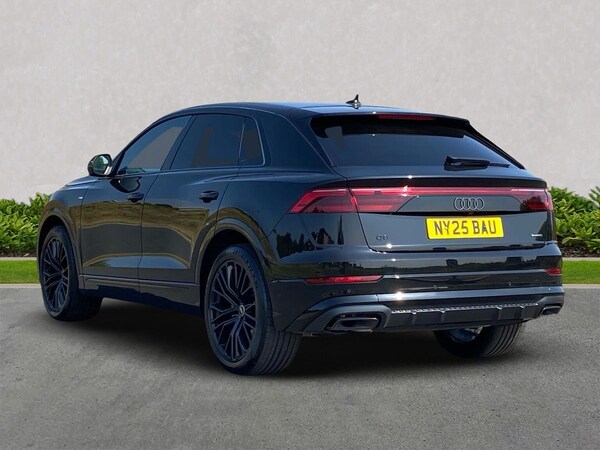 Used Audi Q8 2025 for sale - 76114283: Photo 2