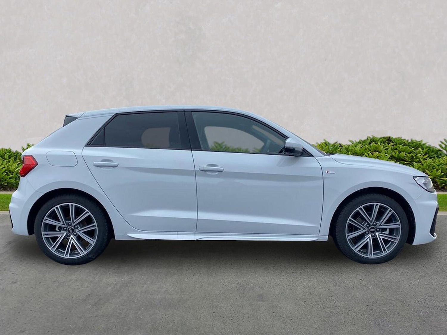 Used Audi A1 2025 for sale - 77640364: Photo 3