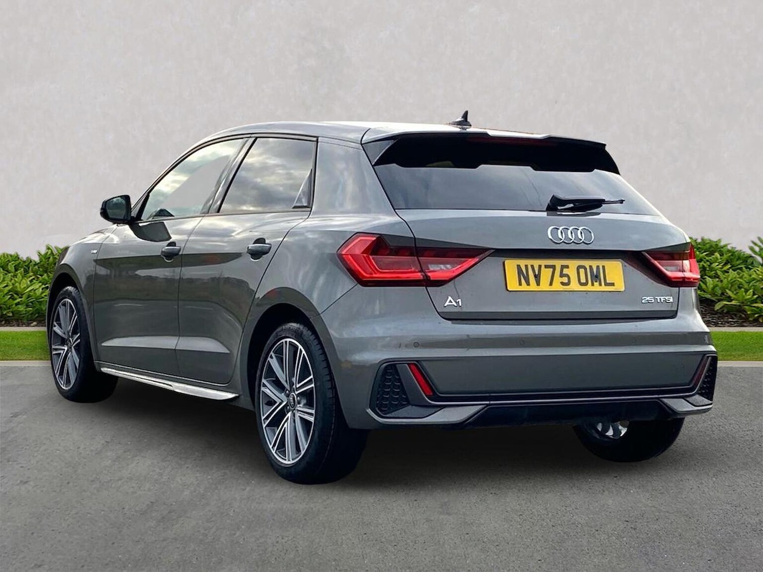 Used Audi A1 2025 for sale - 77640358: Photo 2