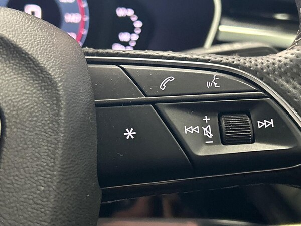 Used Audi Q3 2021 for sale - 76149535: Photo 27