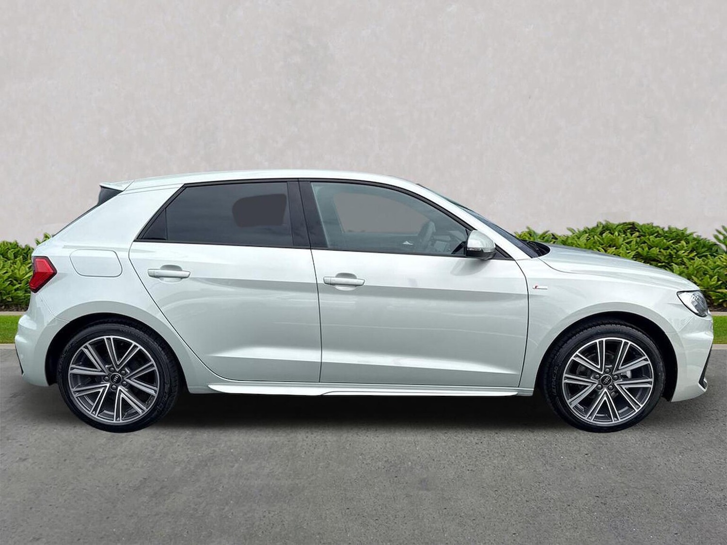 Used Audi A1 2025 for sale - 76422395: Photo 3