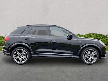 Used Audi Q3 2025 for sale - 78733620: Photo