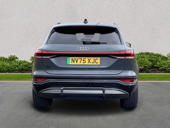 Used Audi Q6 e-tron 2026 for sale - 79451134: Photo