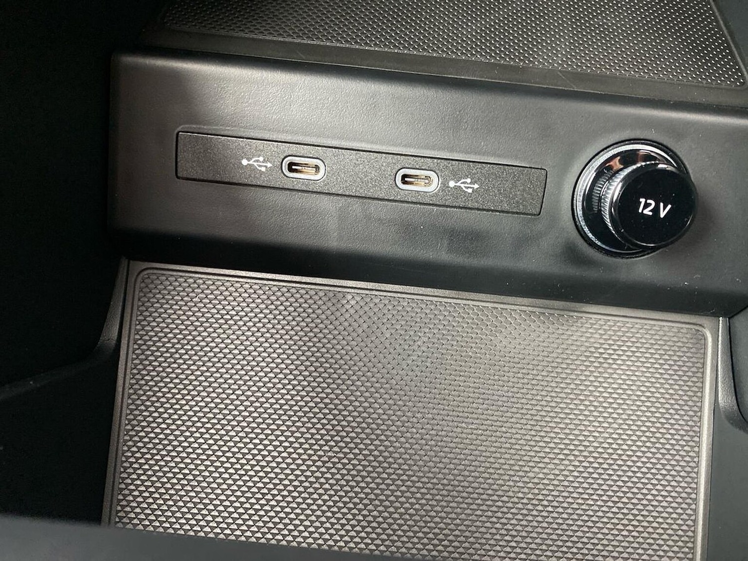 Used Audi Q4 e-tron 2025 for sale - 76699379: Photo 22