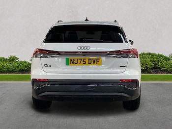 Used Audi Q4 e-tron 2025 for sale - 76699379: Photo