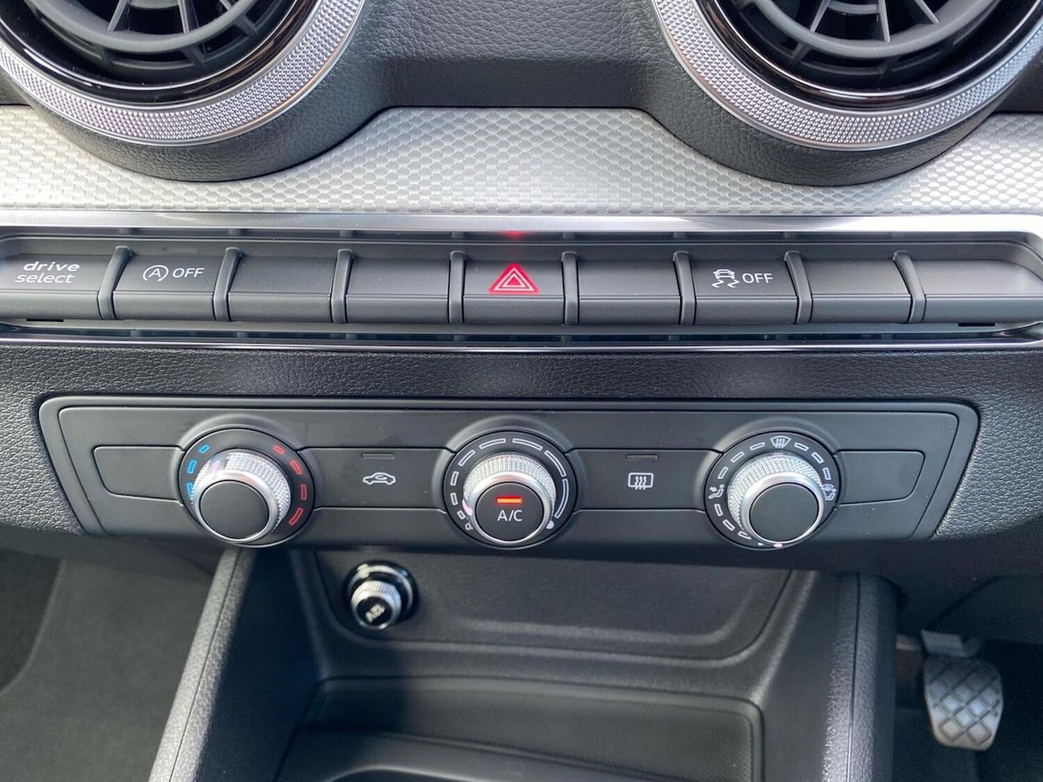 Used Audi Q2 2025 for sale - 77489238: Photo 12