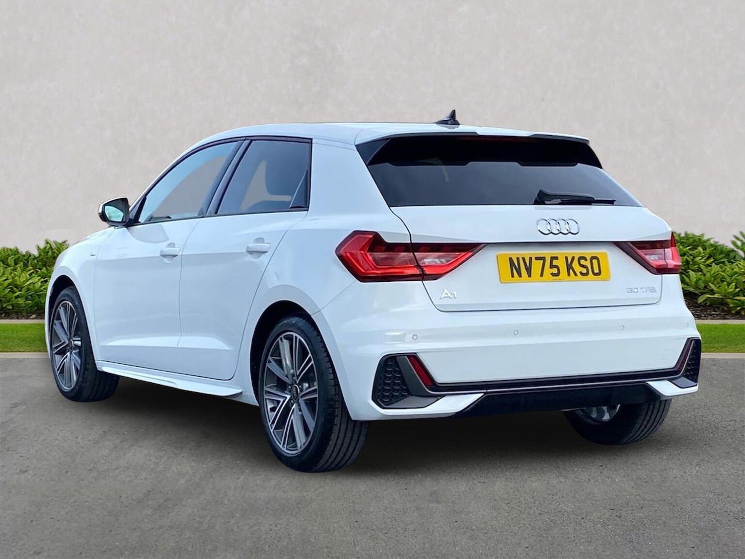 Used Audi A1 2025 for sale - 77716535: Photo 2