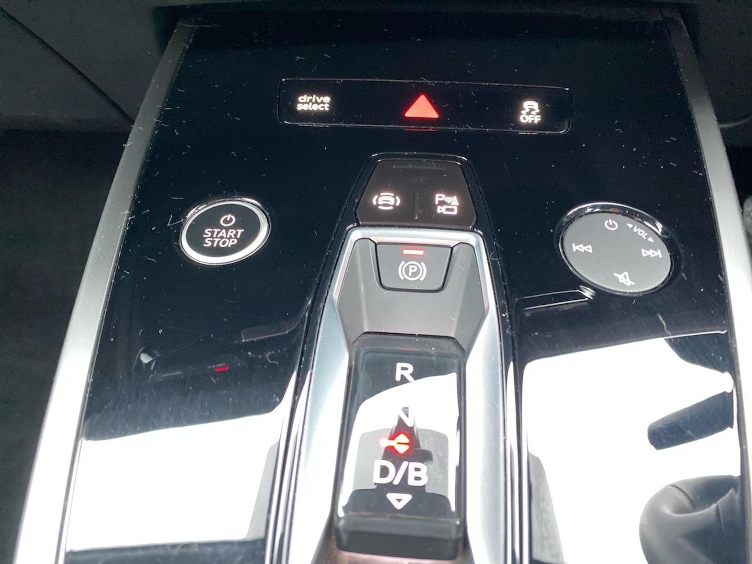 Used Audi Q4 e-tron 2024 for sale - 77789516: Photo 22