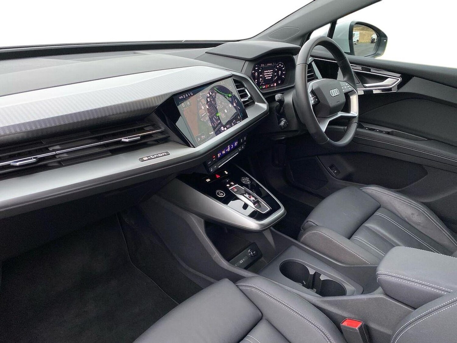 Used Audi Q4 e-tron 2024 for sale - 77789516: Photo 7