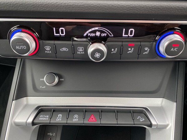 Used Audi Q3 2025 for sale - 75724618: Photo 12