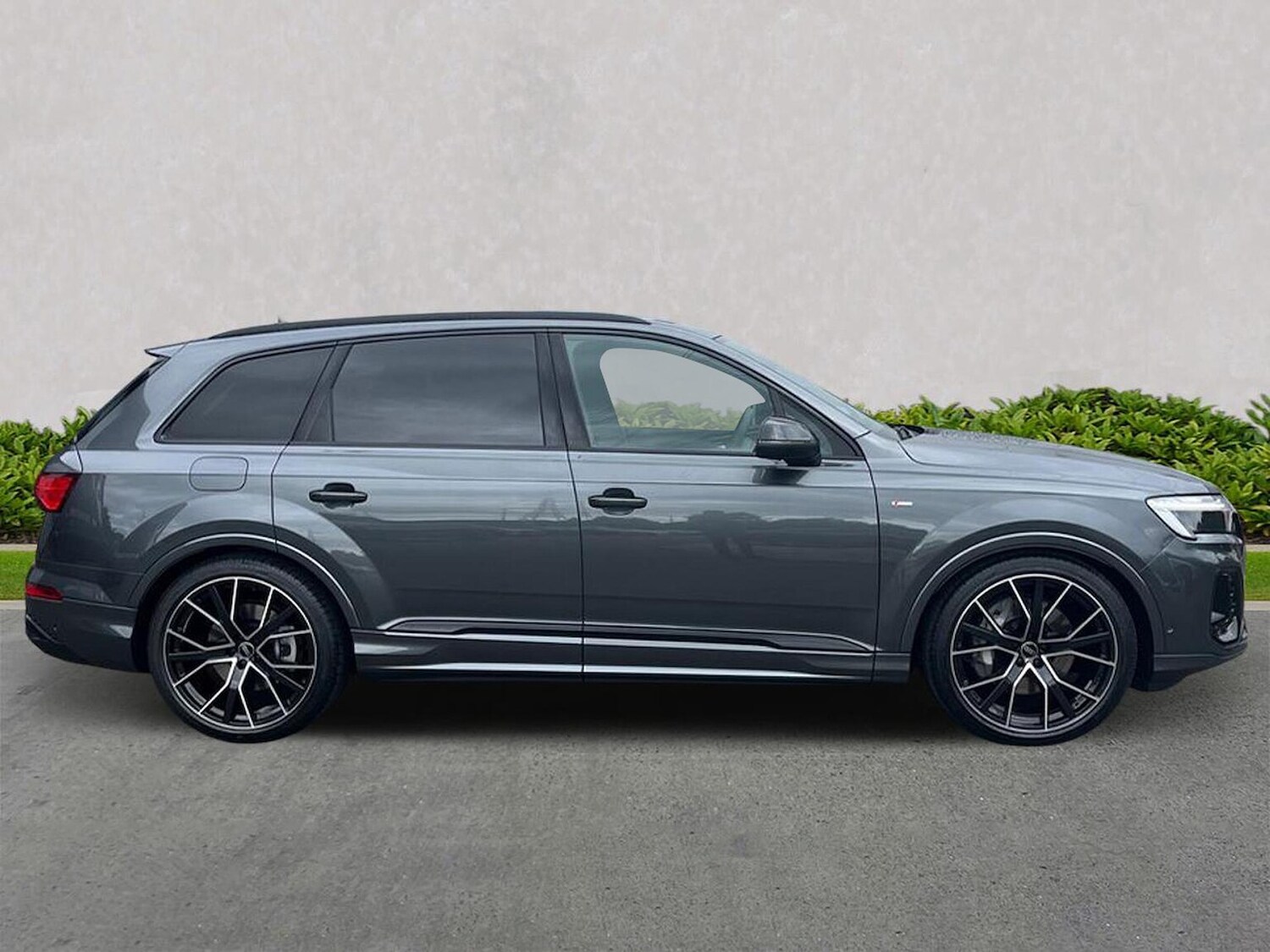 Used Audi Q7 2025 for sale - 76357853: Photo 3