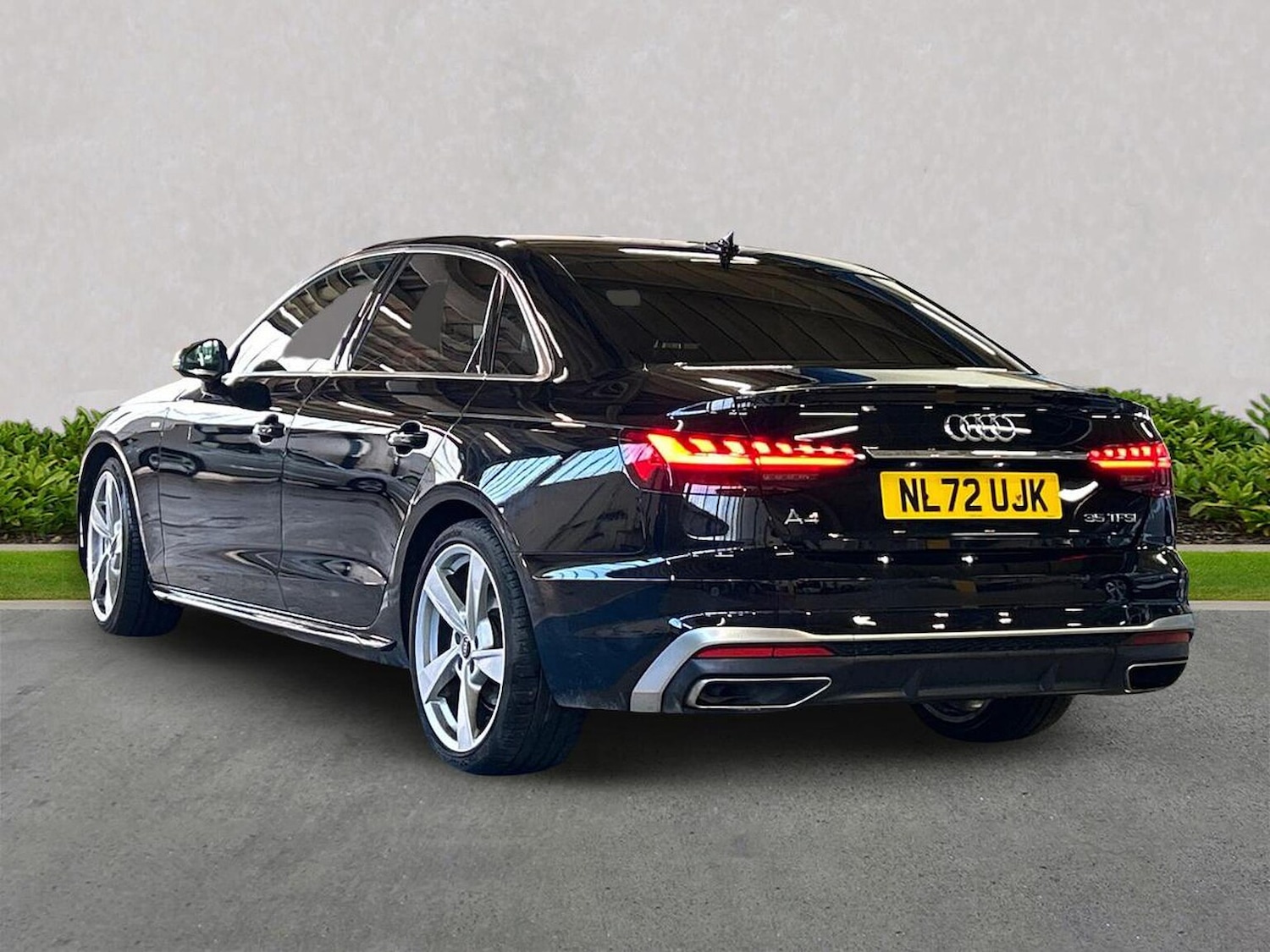 Used Audi A4 2022 for sale - 78131777: Photo 2