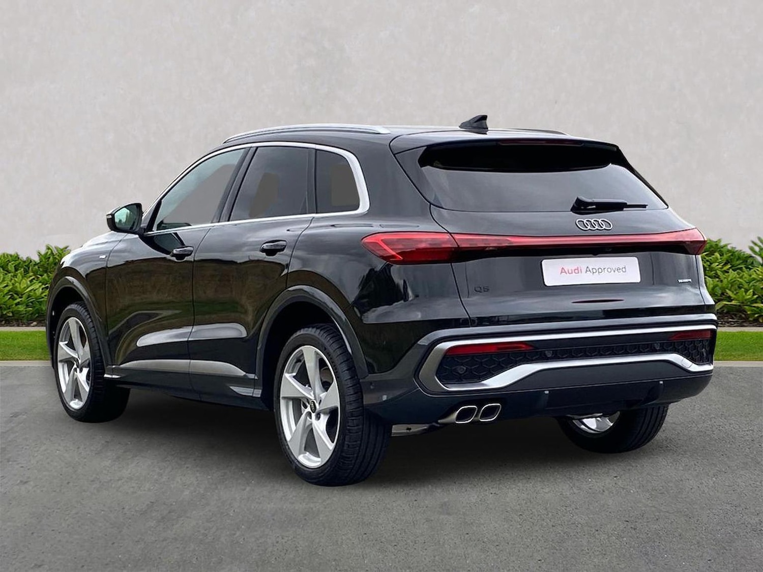 Used Audi Q5 2025 for sale - 78193441: Photo 2